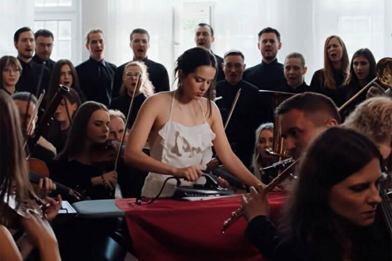 Rosalia Lux 𝗕𝗲𝗿𝗴𝗵𝗮𝗶𝗻